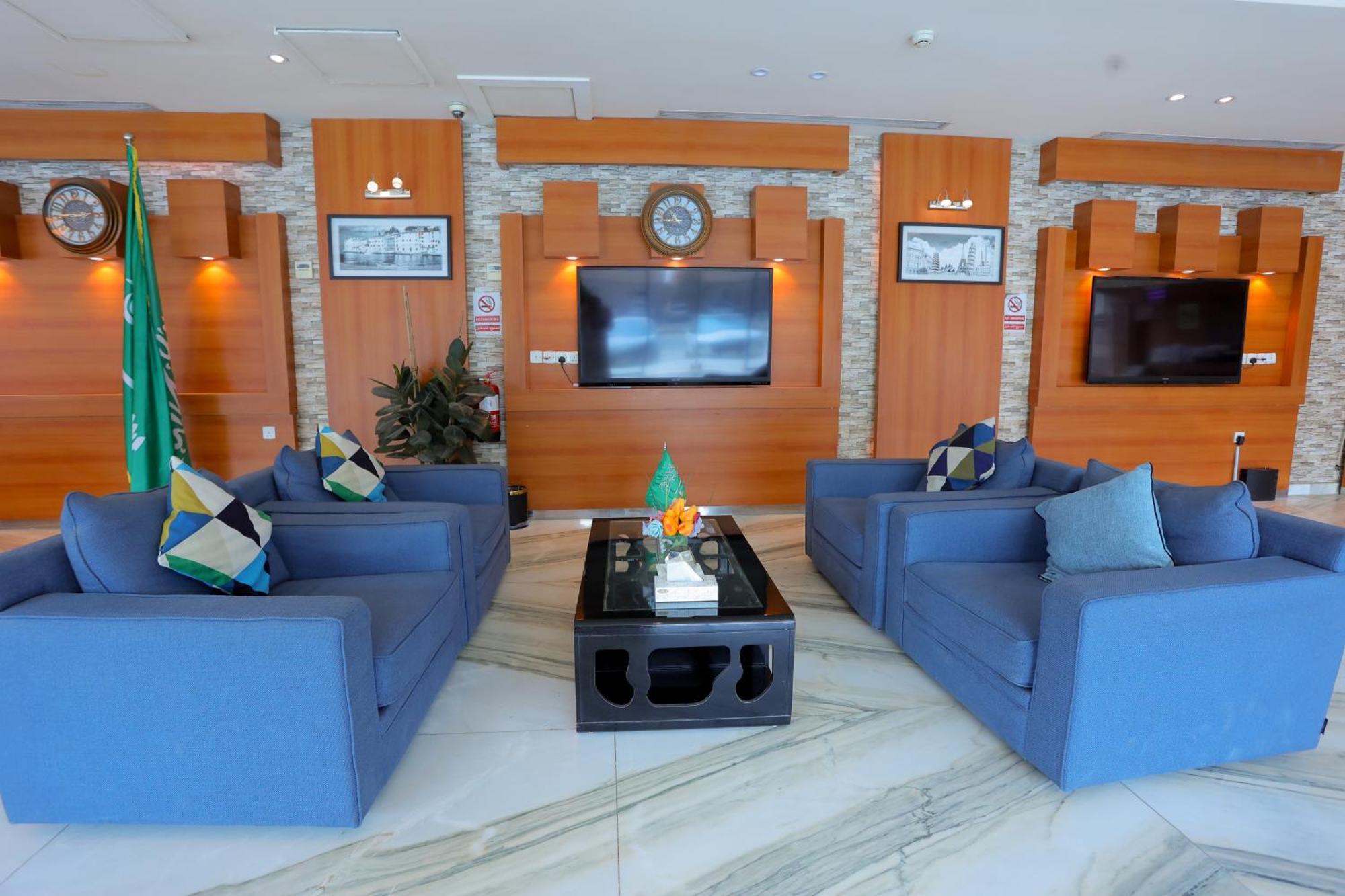 هوستا الملقا Aparthotel Riaad Buitenkant foto