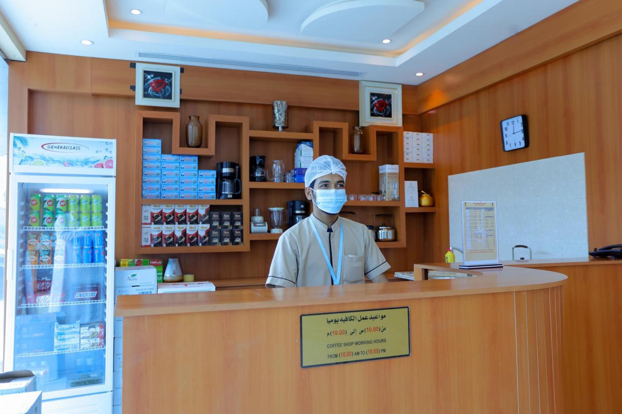 هوستا الملقا Aparthotel Riaad Buitenkant foto