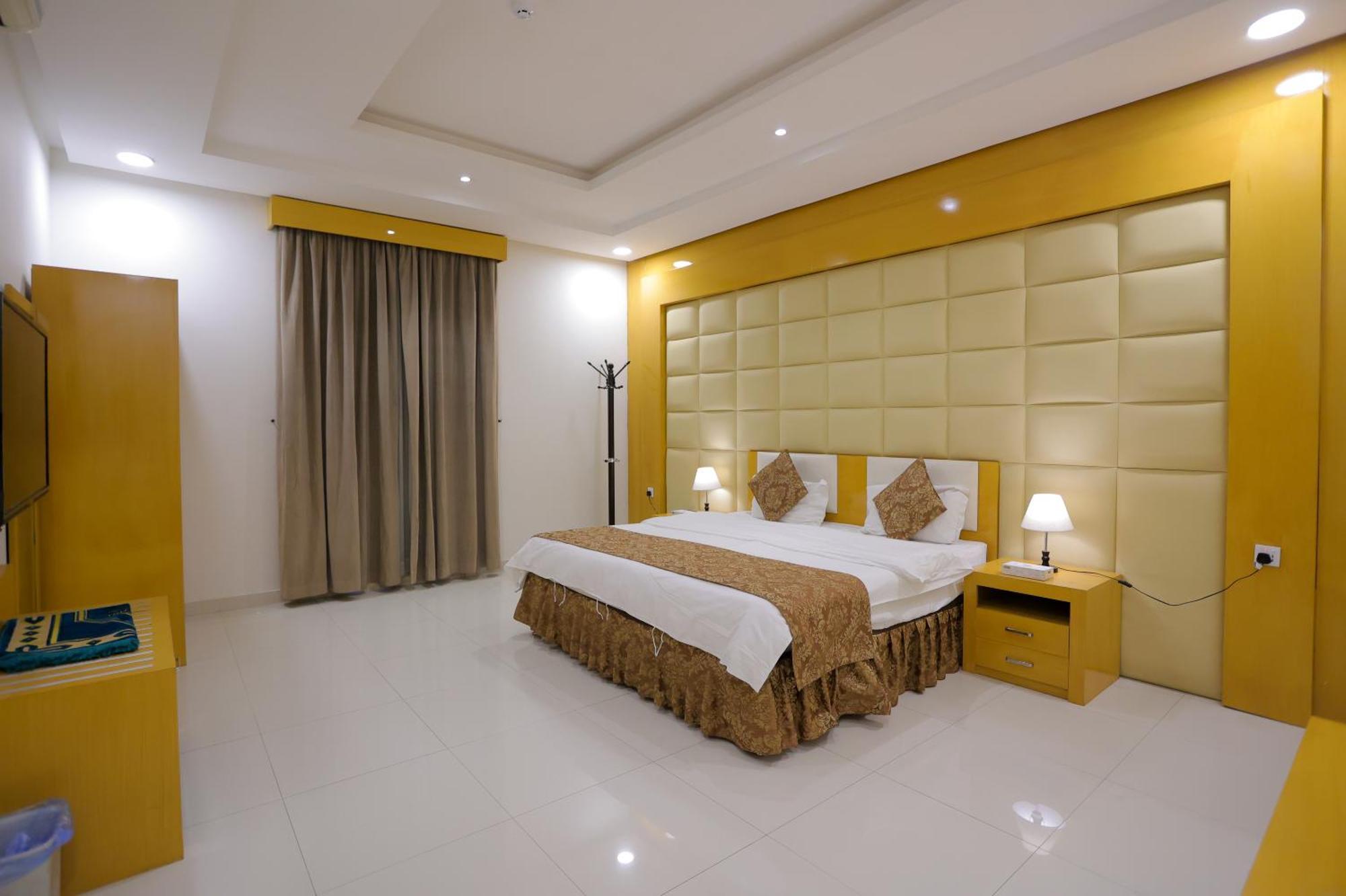 هوستا الملقا Aparthotel Riaad Buitenkant foto